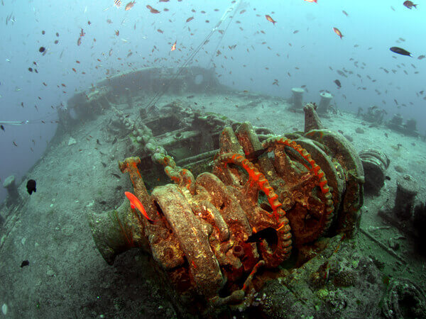 Anchor winch and bow of the SS Thistlegorm